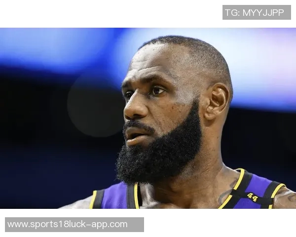 詹姆斯调侃纳什频频掉线你是因为不喜欢糖也不喜欢WiFi吗